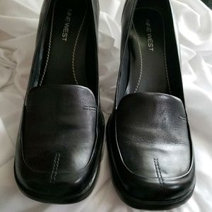 NWT Black work pumps 2.5 inch heel square toe